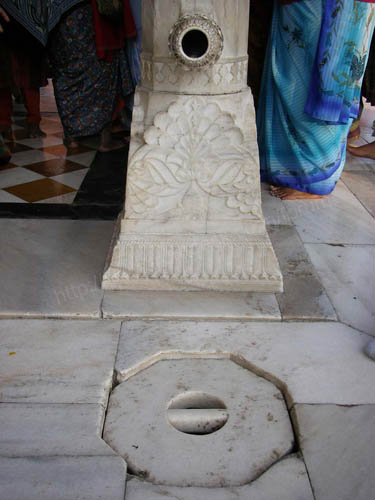 [Image: fatehpursikri%20(16).jpg]