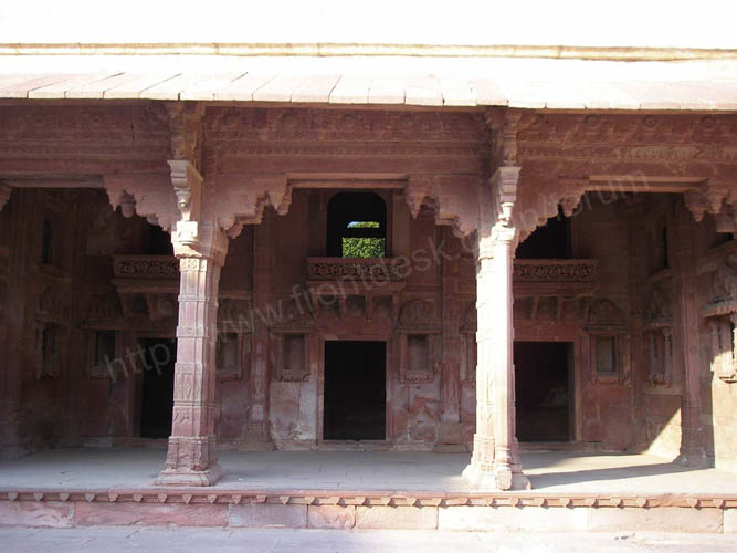 [Image: fatehpursikri%20(3).jpg]