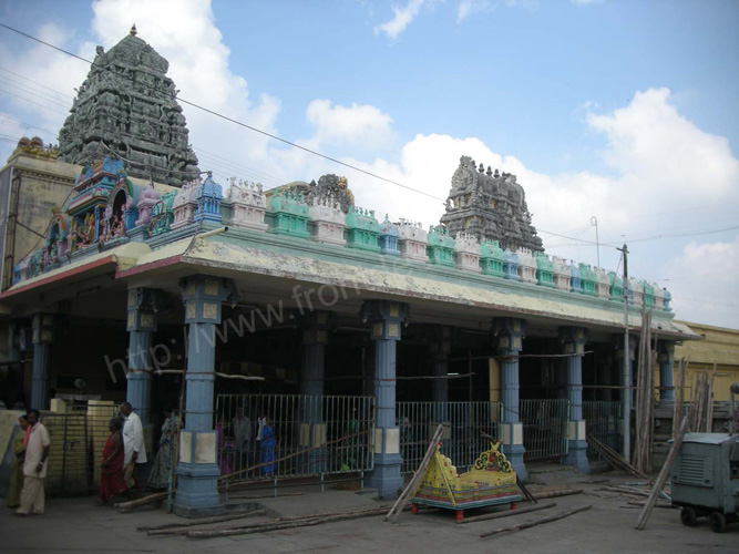 [Image: Kamakshi-Amman-Temple-kanchipuram%20(2).jpg]