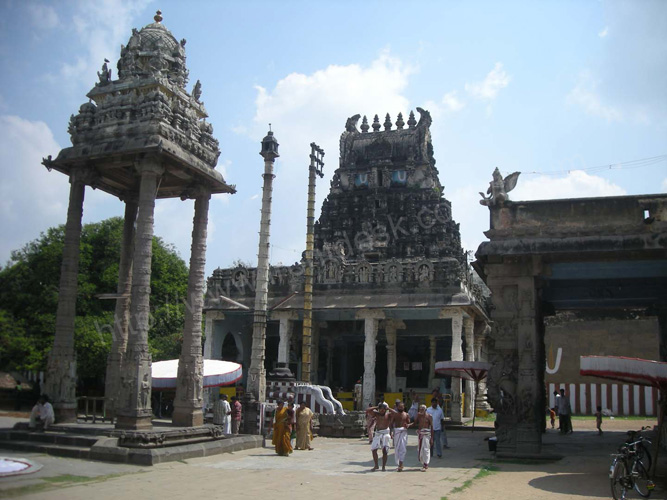 [Image: Varadaraja-Perumal-Temple-Kanchipuram%20%20(15).jpg]