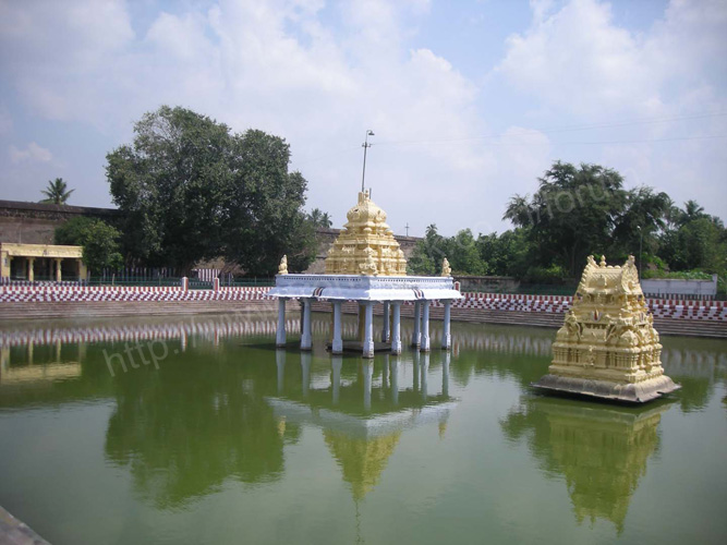 [Image: Varadaraja-Perumal-Temple-Kanchipuram%20%20(19).jpg]