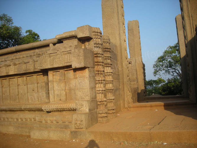 [Image: mahabalipuram%20(23).jpg]
