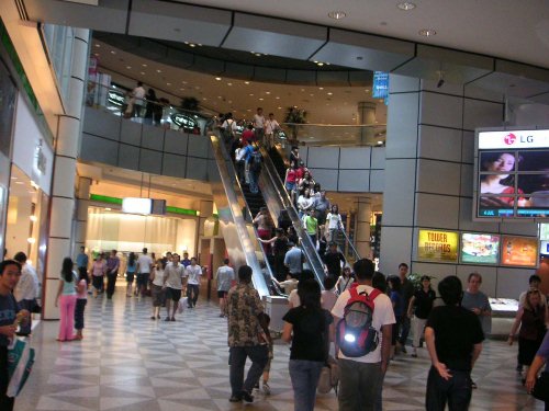 [Image: mall-interior%20(11).jpg]