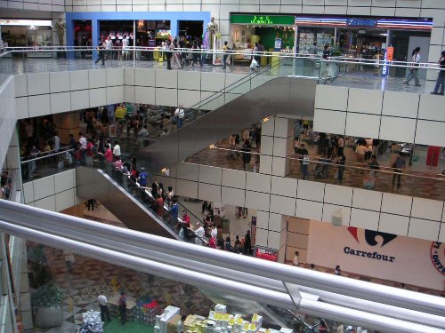 [Image: mall-interior%20(13).jpg]