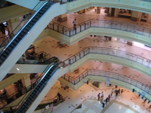 [Image: mall-interior%20(23).jpg]