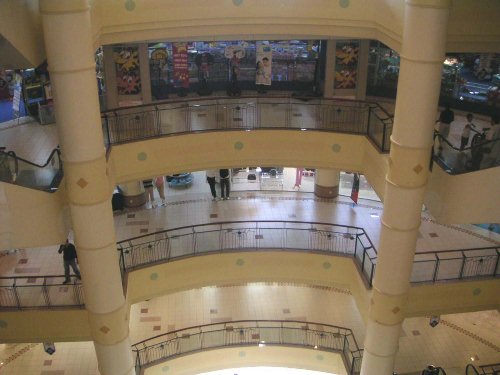 [Image: mall-interior%20(26).jpg]