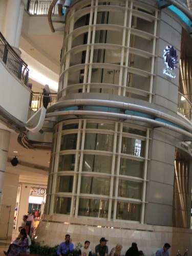 [Image: mall-interior%20(33).jpg]