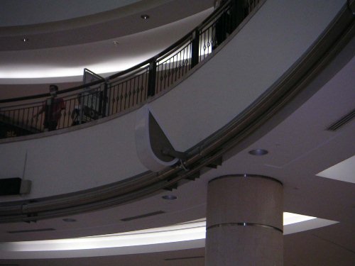 [Image: mall-interior%20(35).jpg]