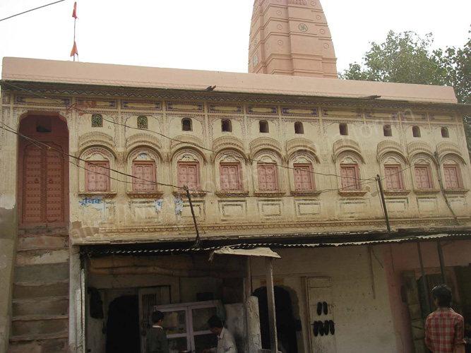 [Image: navalgarh%20(11).jpg]