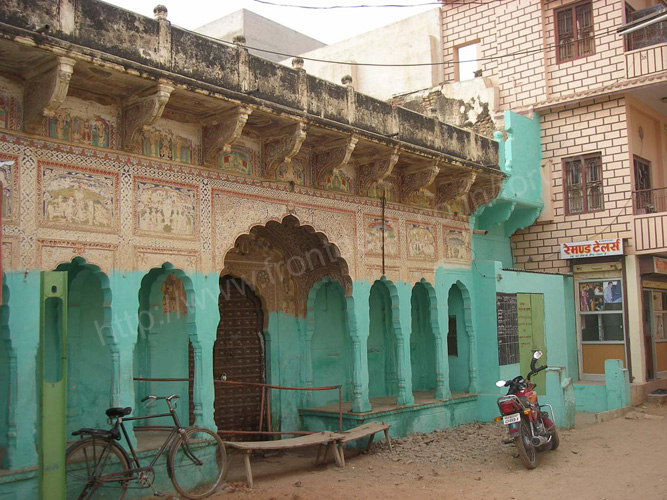 [Image: navalgarh%20(17).jpg]
