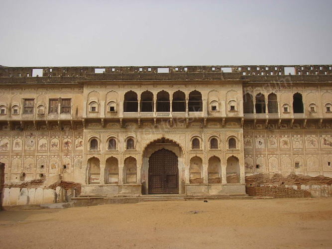 [Image: navalgarh%20(26).jpg]