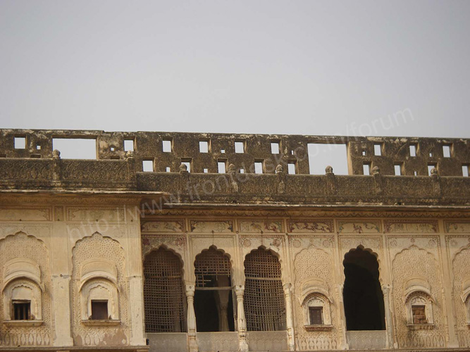 [Image: navalgarh%20(27).jpg]