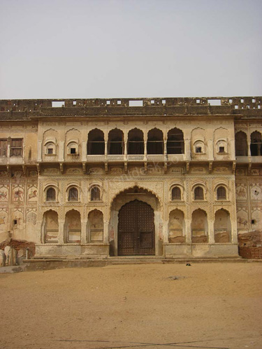 [Image: navalgarh%20(28).jpg]