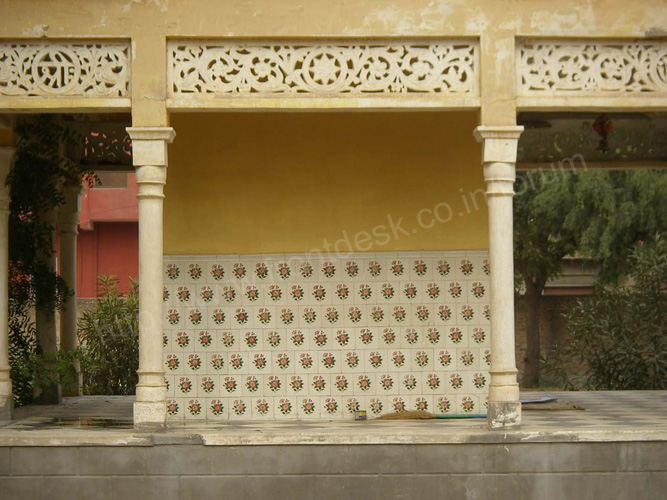 [Image: navalgarh%20(3).jpg]