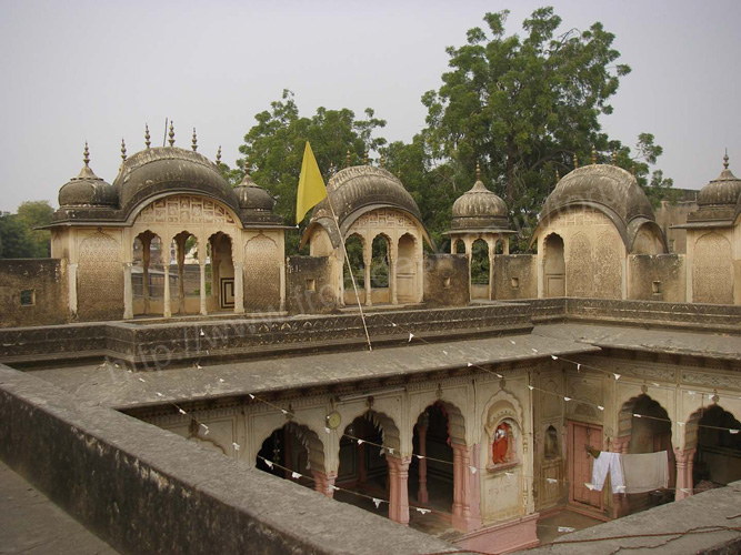 [Image: navalgarh%20(36).jpg]