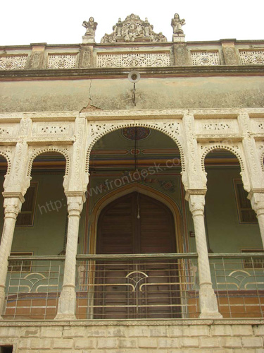 [Image: navalgarh%20(5).jpg]