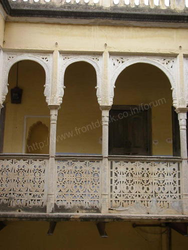 [Image: navalgarh%20(56).jpg]