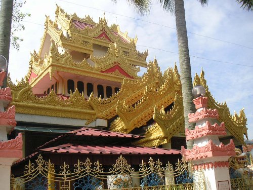 [Image: temple%20facade%20(19).jpg]